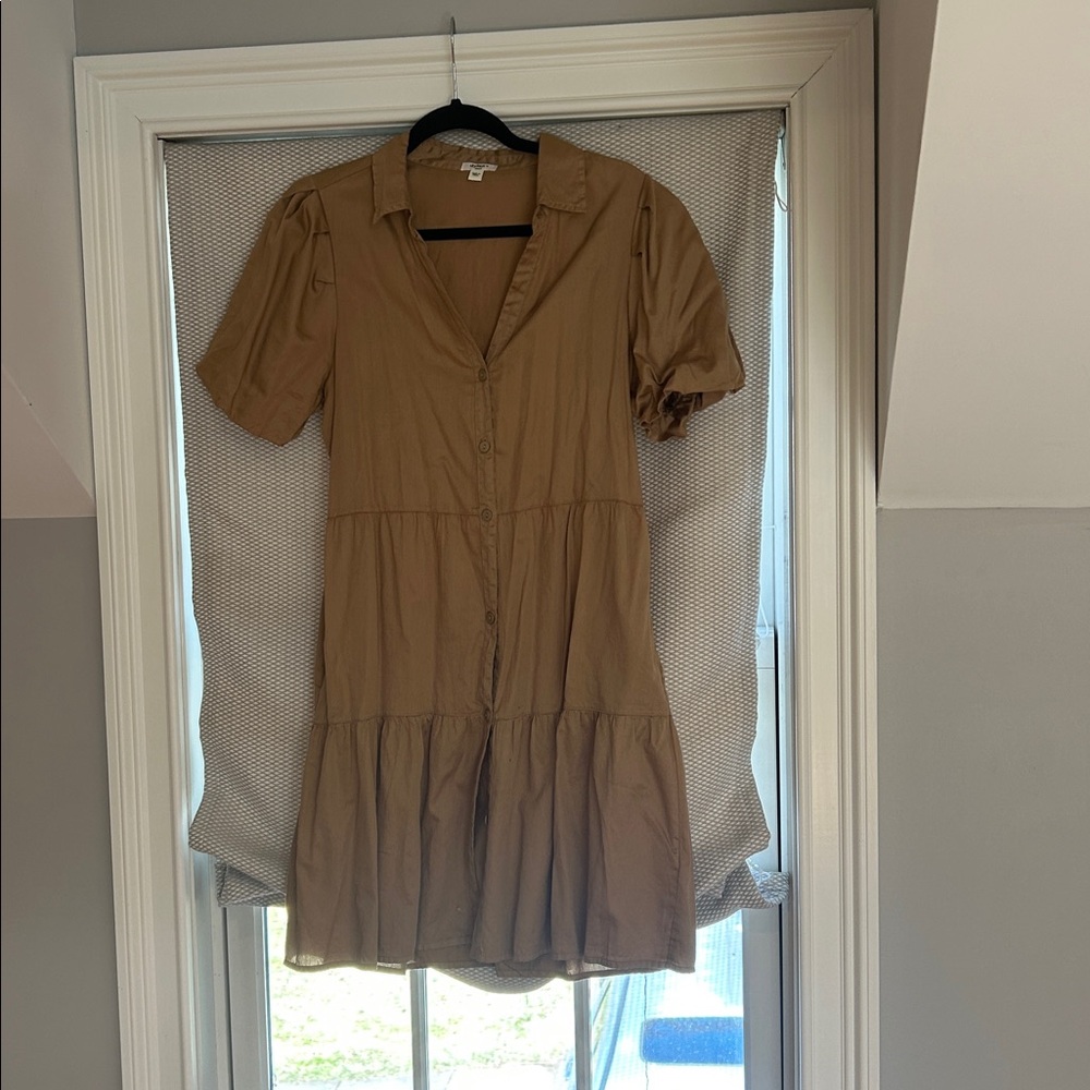dylan Tan Tiered Button-Front Midi Dress
